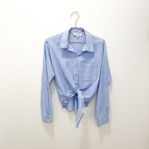 BLUE AND WHITE TIE UP OXFORD SHIRT SIZE MEDIUM